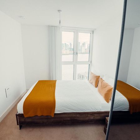 2 Bed Flat Londonアパートメント エクステリア 写真