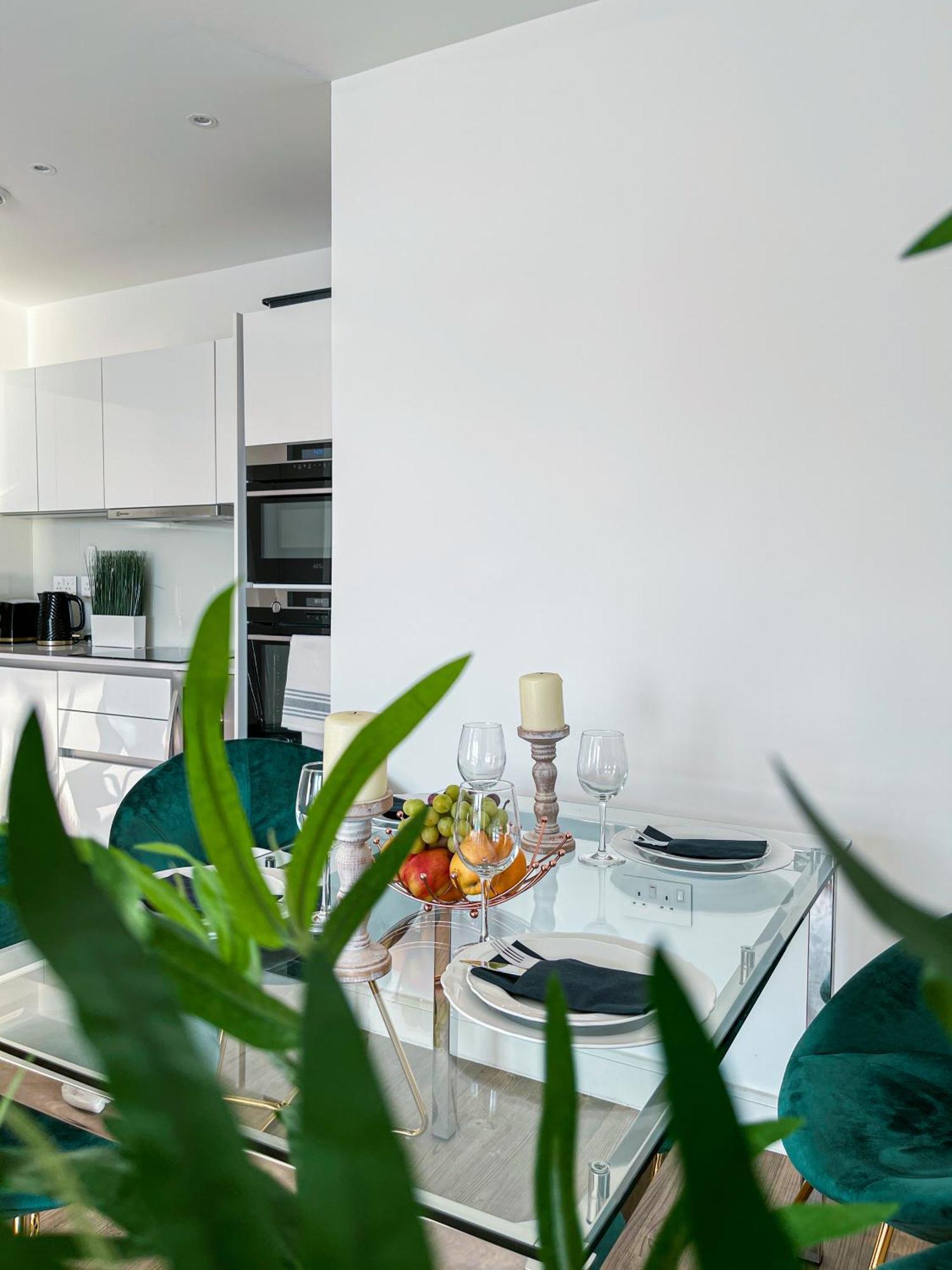2 Bed Flat Londonアパートメント エクステリア 写真
